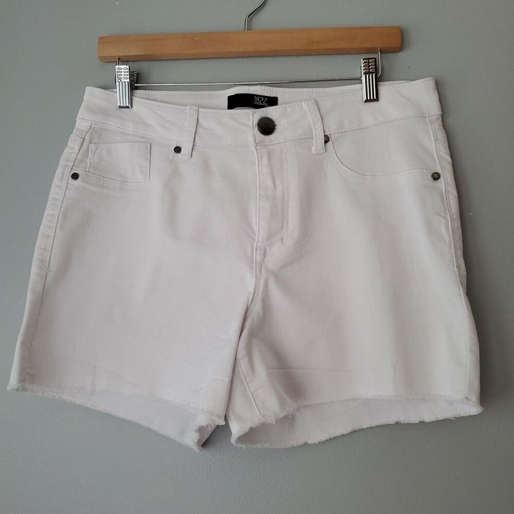 1822 Denim White Denim Jean Shorts Womens 12 Inseam 4 IN